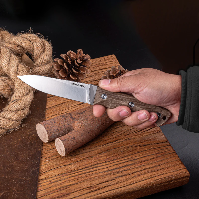 Black Thorn | Titanium Bolster & Micarta | Intergrated Glass Breaker - Image 5