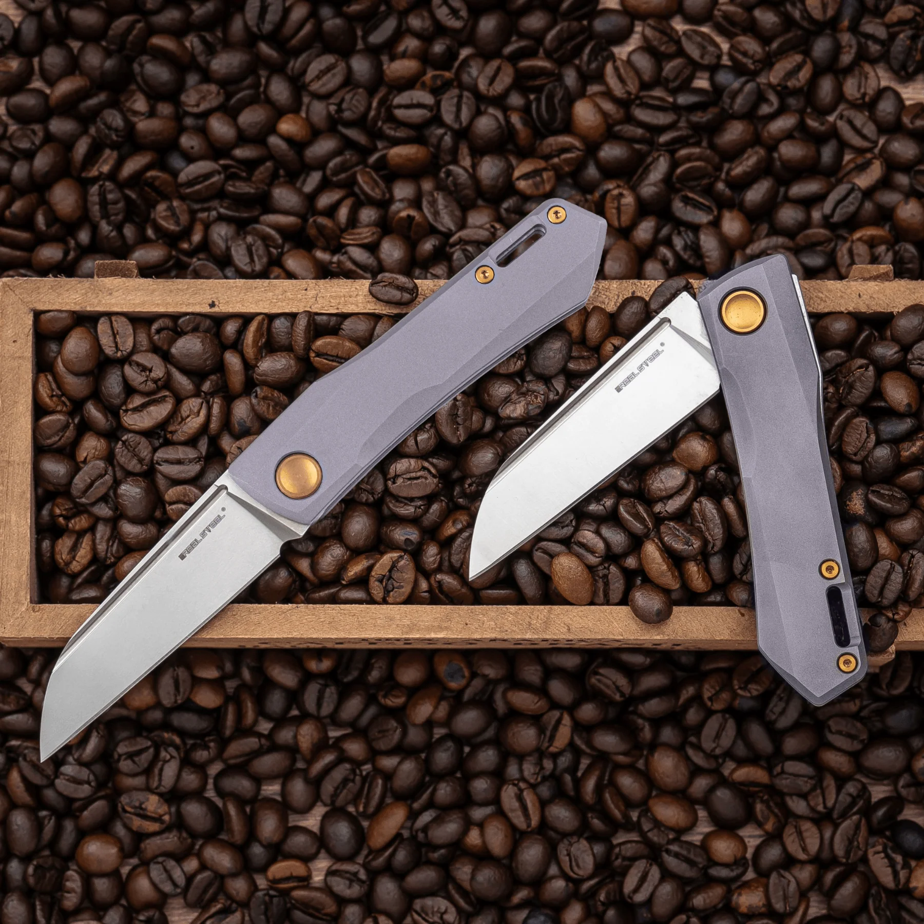 Solis Titanium - Image 10